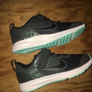 Nike Downshifter 9 Rebel Preschool Kids' Shoes